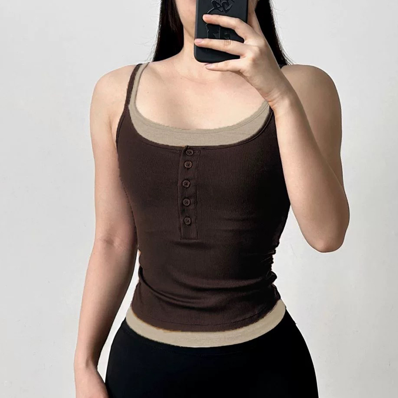 Color-Block Faux Two-Piece Spo - огляд і ціна Yoga Blocks